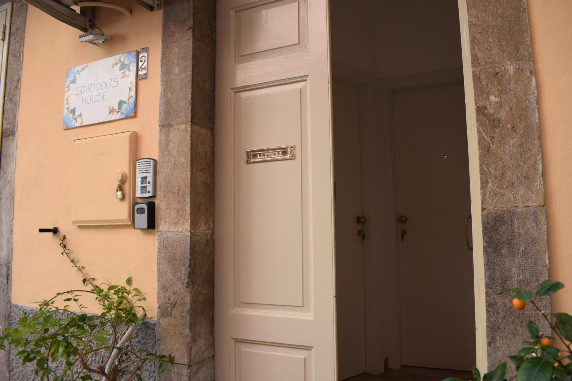 Sbiriddu'S House Apartment Taormina Luaran gambar