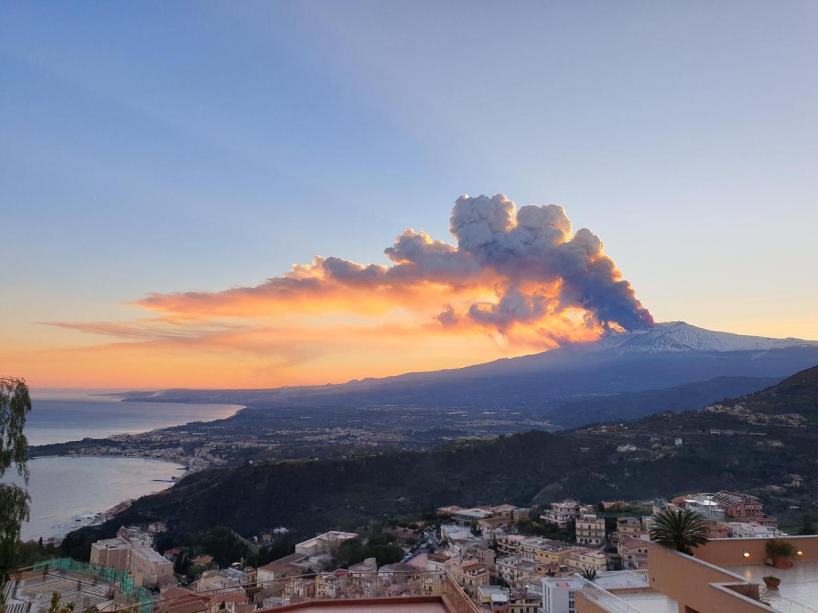 Sbiriddu'S House Apartment Taormina Luaran gambar